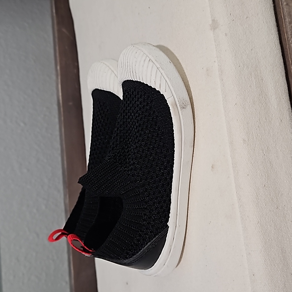 Slip on toddler shoes